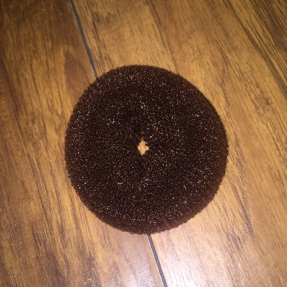 Donut hair ring bun - Picture 1 of 2
